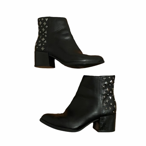 2/$25 sale Circus by Sam Edelman Jaimee Boots - Picture 4 of 8